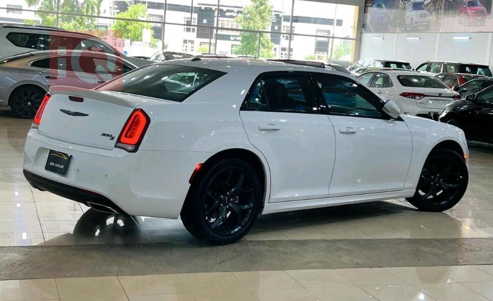 Chrysler 300